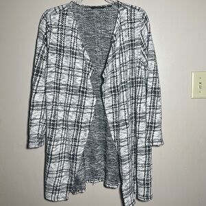 Signature‎ Studio Plaid Blazer Style Cardigan Sweater | Medium